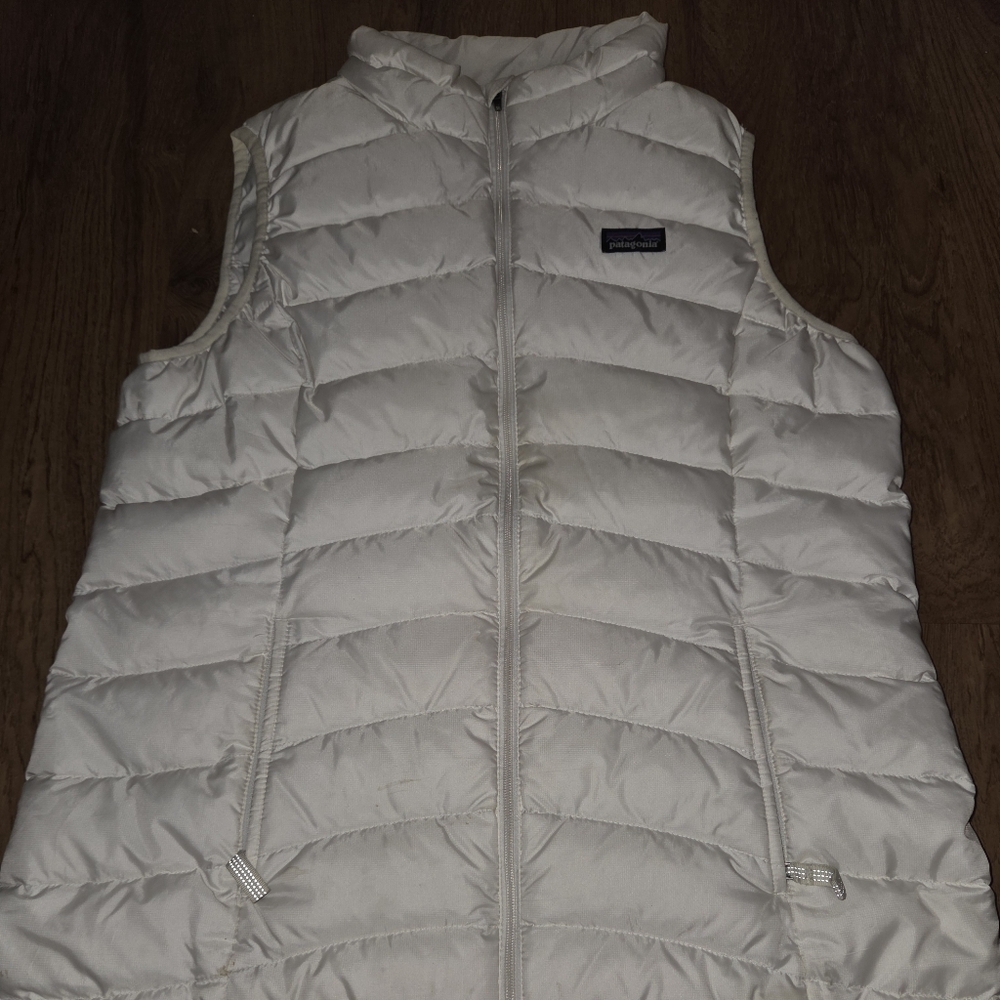 Girls' Patagonia Down Sweater Vest  Size XXL - Picture 2 of 6
